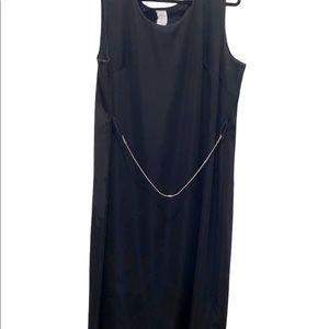 Plus size black sleeveless dress